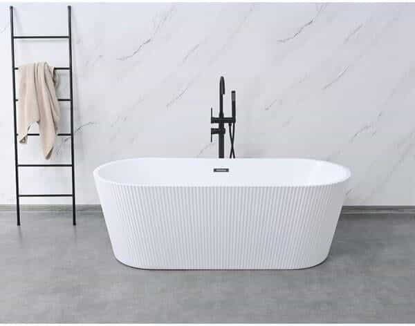 Cadă Freestanding Albă din Acril Flory Reliefata 170*75x58cm pentru Baie Modernă – Design Elegant și Confort Premium